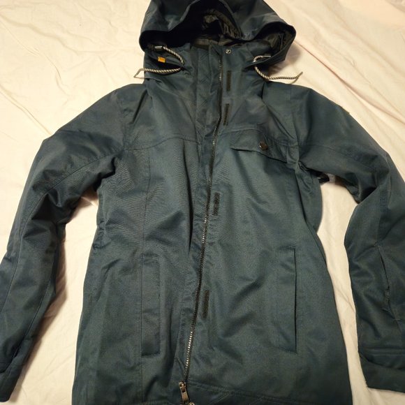 Billie Technical Snow Jacket - Picture 3 of 5